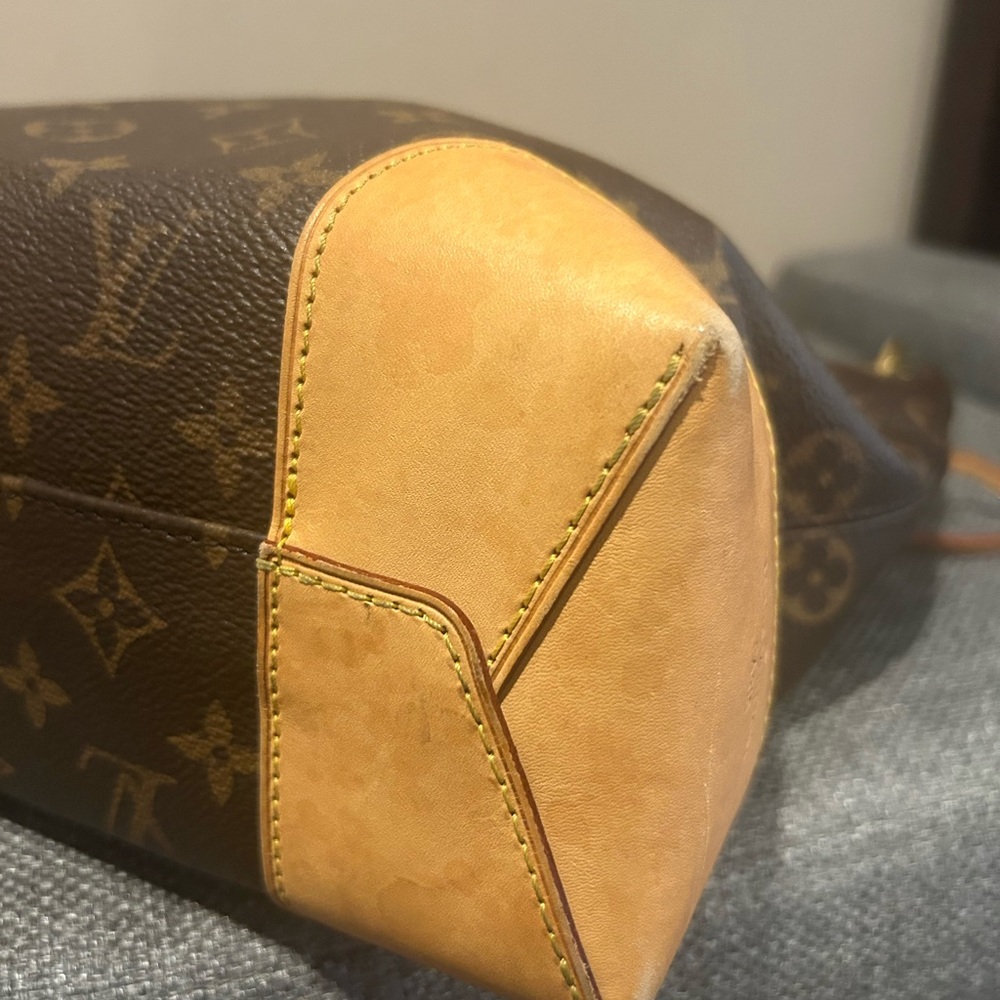 Louis Vuitton Berri PM bag Authentic - Picture 7 of 16